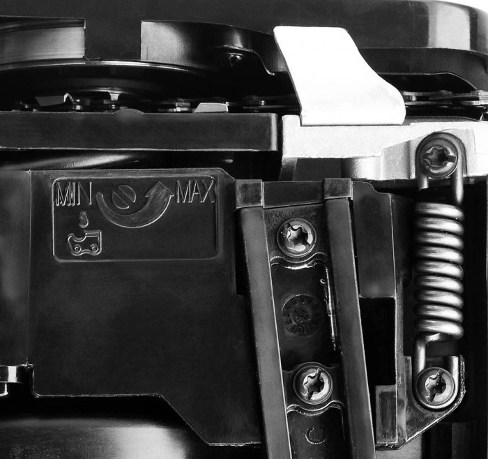 ЗУБР 1.2 кВт/1.6 л.с, 350 мм, пила цепная бензиновая ПБЦ-370 35П Профессионал