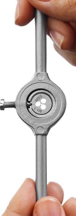 ЗУБР 31 предмет, 9ХС, набор метчиков и плашек малых размеров 28109-H31 Профессионал