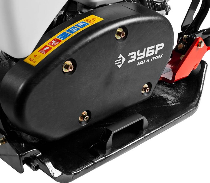 ЗУБР 20 кН, 5,5 л.с., 4000 Вт, плита бензиновая вибрационная ЗВПБ-20 АХ Профессионал