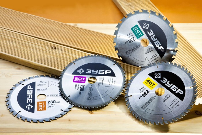 ЗУБР Ø 250 x 30 мм, 60T, диск пильный по дереву 36852-250-30-60 Профессионал