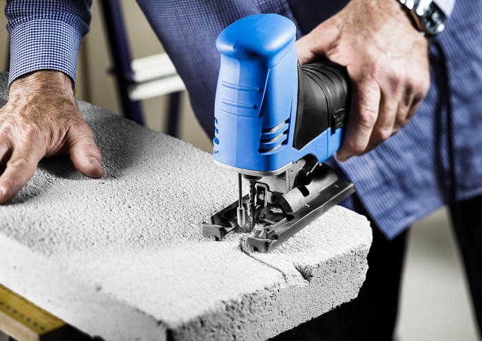 ЗУБР по гипсокартону, кирпичу, оргстеклу, дереву с гвоздями, EU-хвостовик, шаг 4.3 мм, 130/110 мм, 2 шт, полотно для эл/лобзика 155957-4 Профессионал