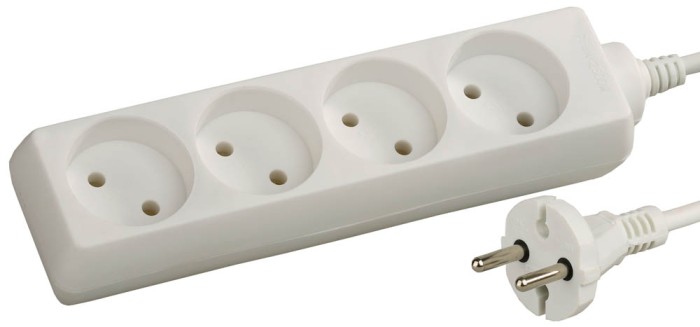 СВЕТОЗАР 5 м, 4 гнезда, удлинитель электрический бытовой SV-55040-5