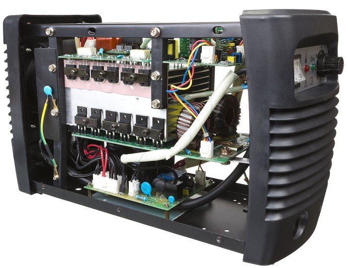 ЗУБР 20-140А, ММА, MOSFET, инвертор сварочный ЗАС-140 Мастер