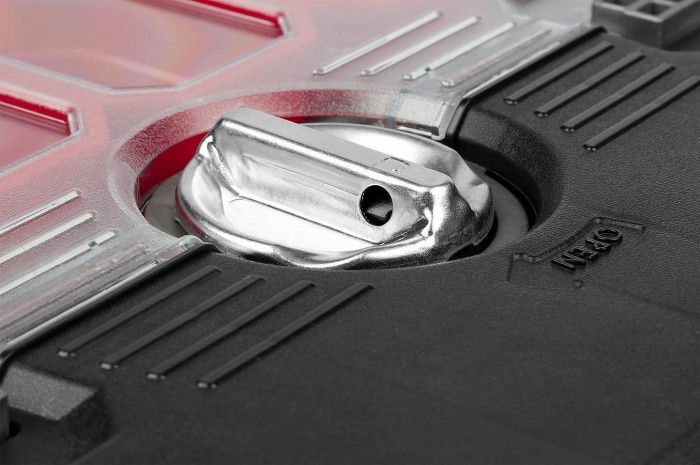 ЗУБР 616 х 378 х 415 мм (24"), пластиковый, ящик-тележка для инструментов МЕГА-БОКС 38133-24 Профессионал