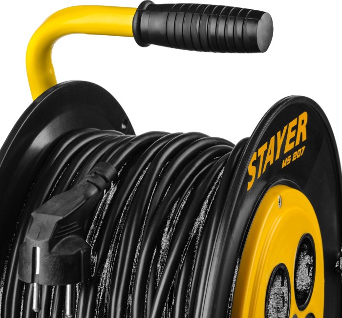 STAYER  MS-207 ПВС 2х0.75 40м 2200Вт,  Удлинитель на катушке (55073-40)