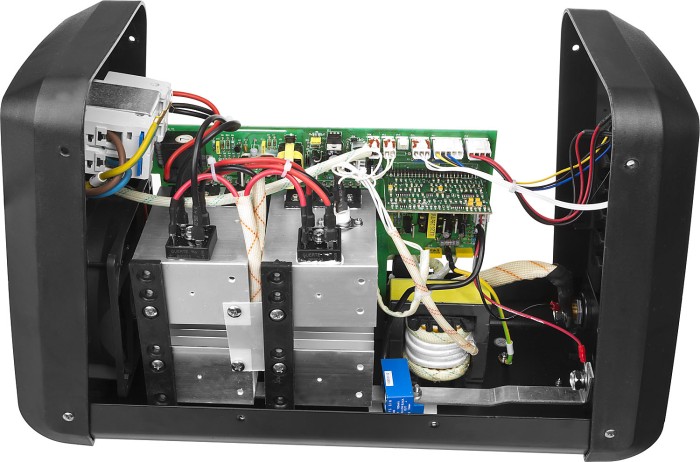 ЗУБР 10-220 А, ММА, IGBT, инвертор сварочный ЗАС-Т3-220-Д Профессионал