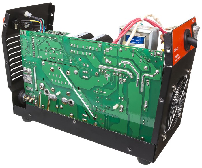 ЗУБР 10-140 А, ММА, IGBT, инвертор сварочный ЗАС-М3-140 Мастер
