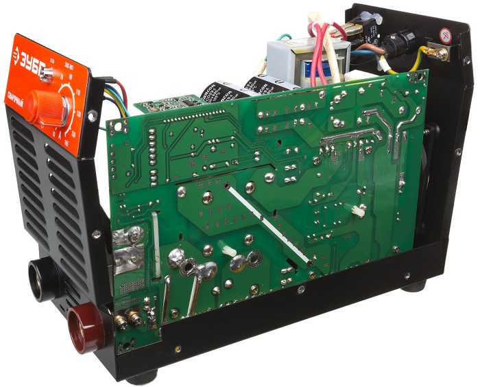 ЗУБР 10-140 А, ММА, IGBT, инвертор сварочный ЗАС-М3-140 Мастер